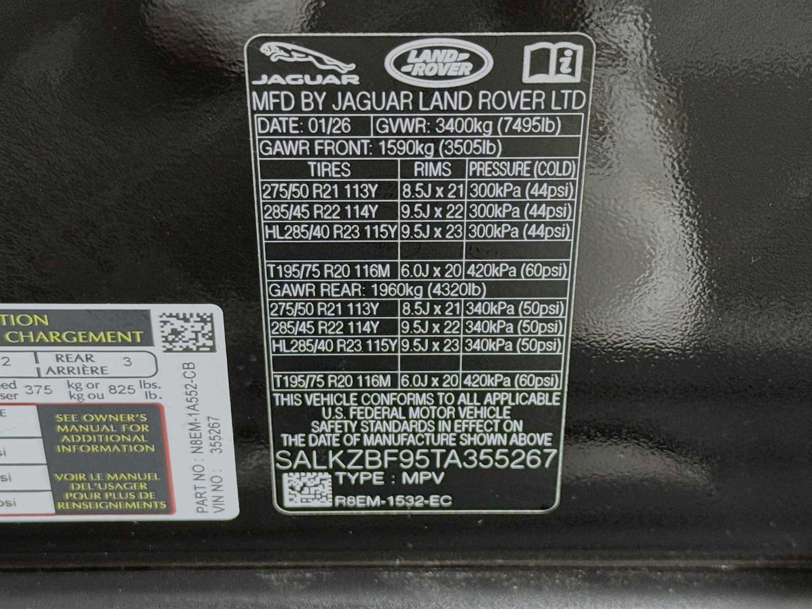 New 2026 Land Rover Range Rover SV image 36