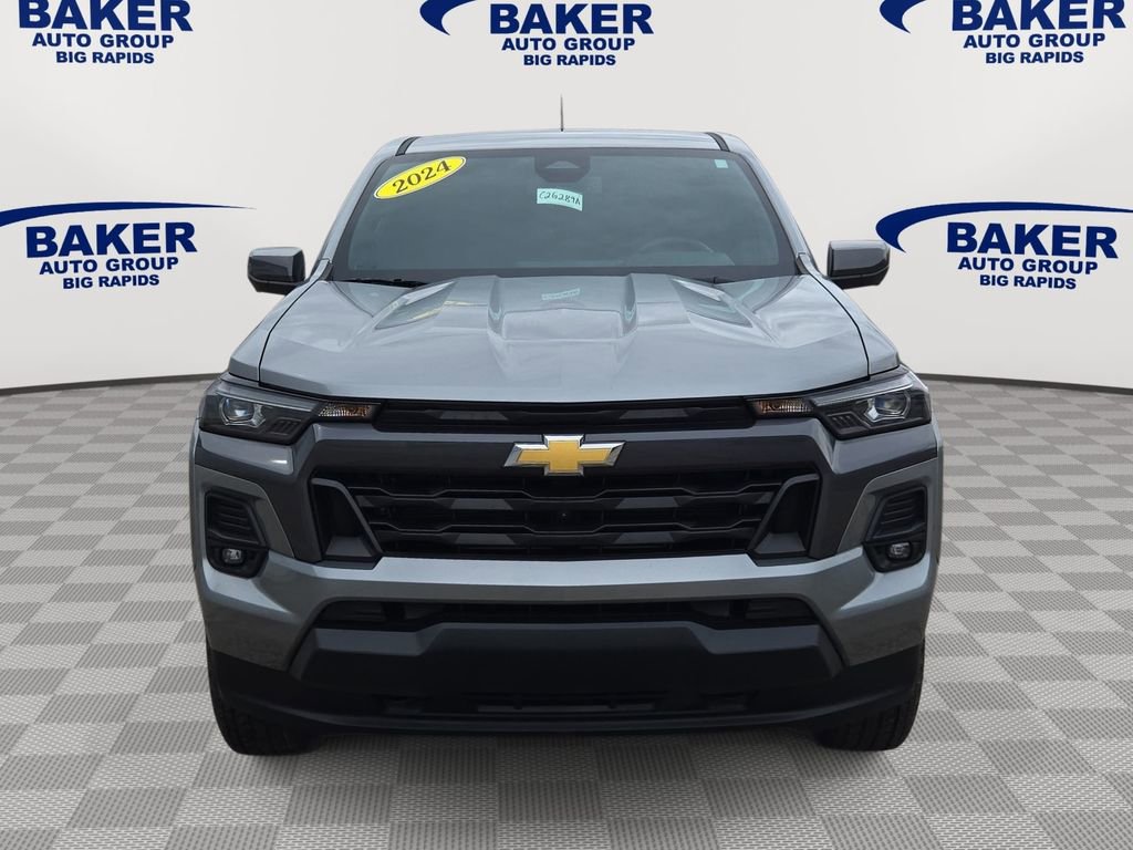 Used 2024 Chevrolet Colorado LT w/ LT Convenience Package III AWD/4WD image 8