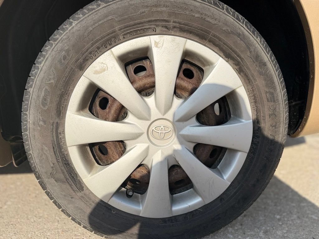 Used 2011 Toyota Corolla LE FWD image 10
