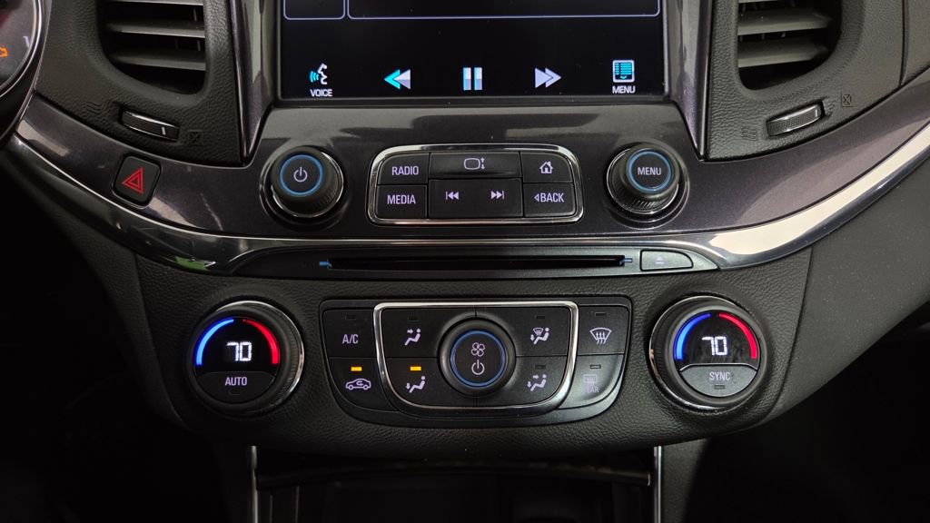 Used 2014 Chevrolet Impala LT w/ Premium Seating Package image 23