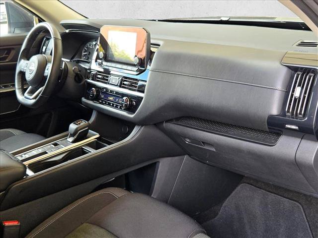 Used 2024 Nissan Pathfinder SV FWD image 23