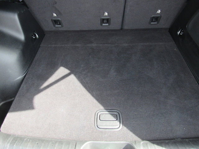 Used 2019 Jeep Cherokee High Altitude AWD/4WD image 19