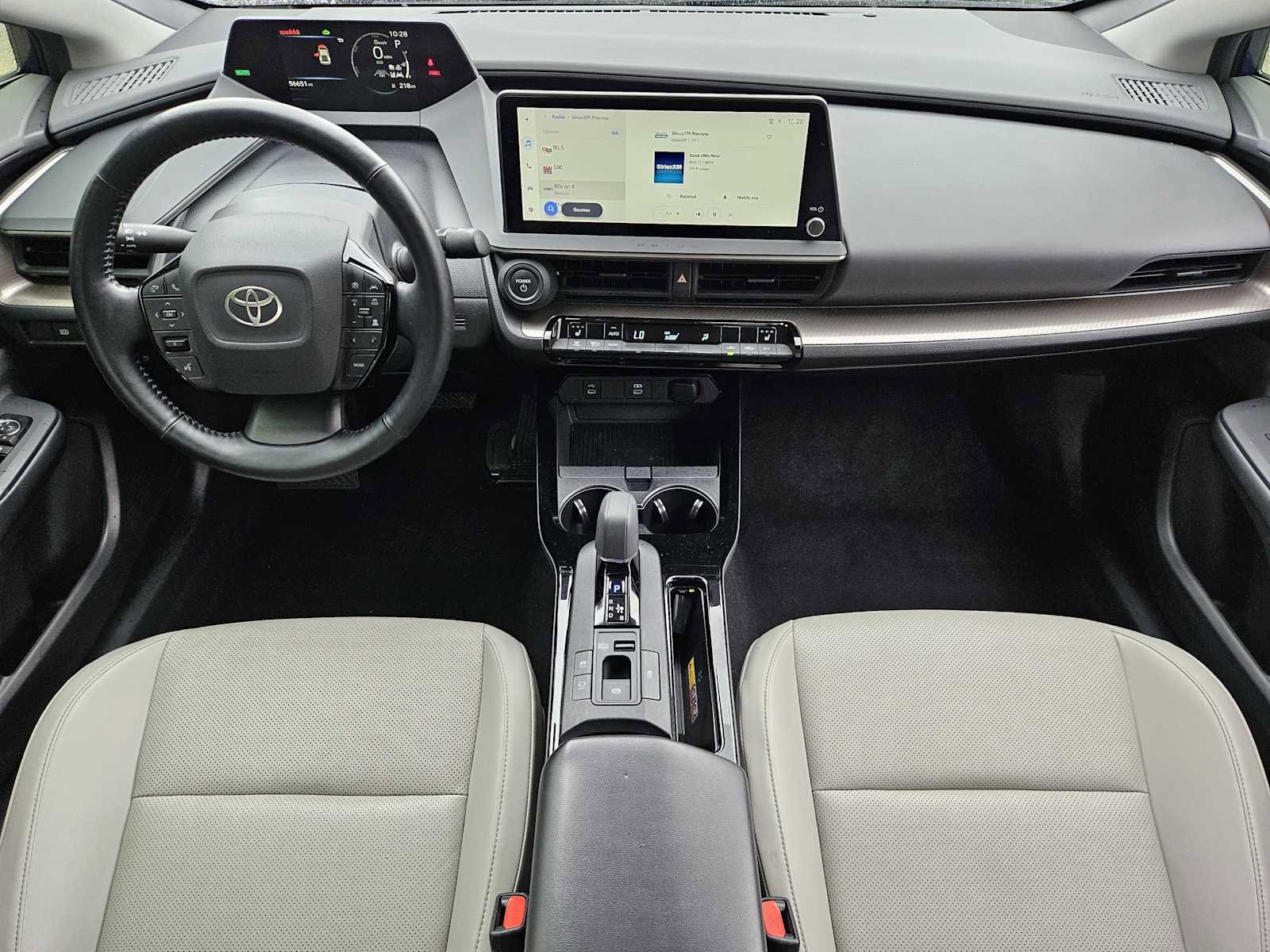 Used 2024 Toyota Prius XLE image 25
