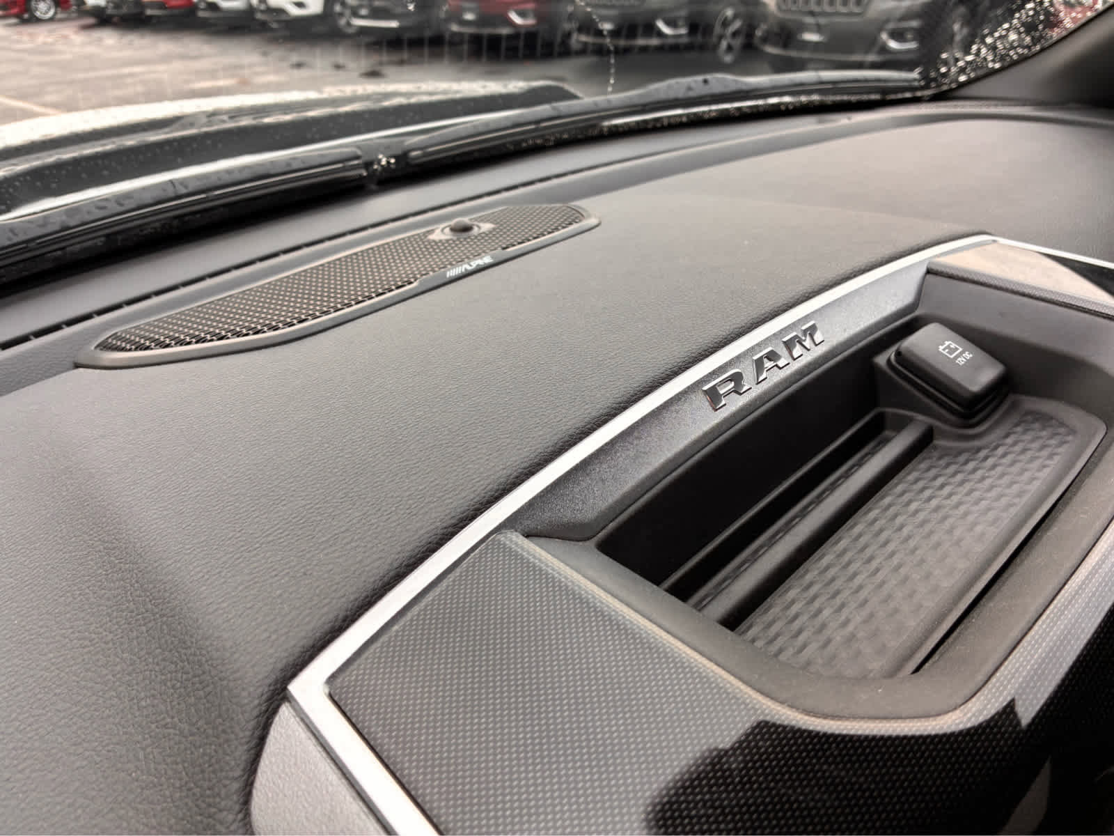 Used 2022 RAM 1500 Laramie w/ Bed Utility Group image 29