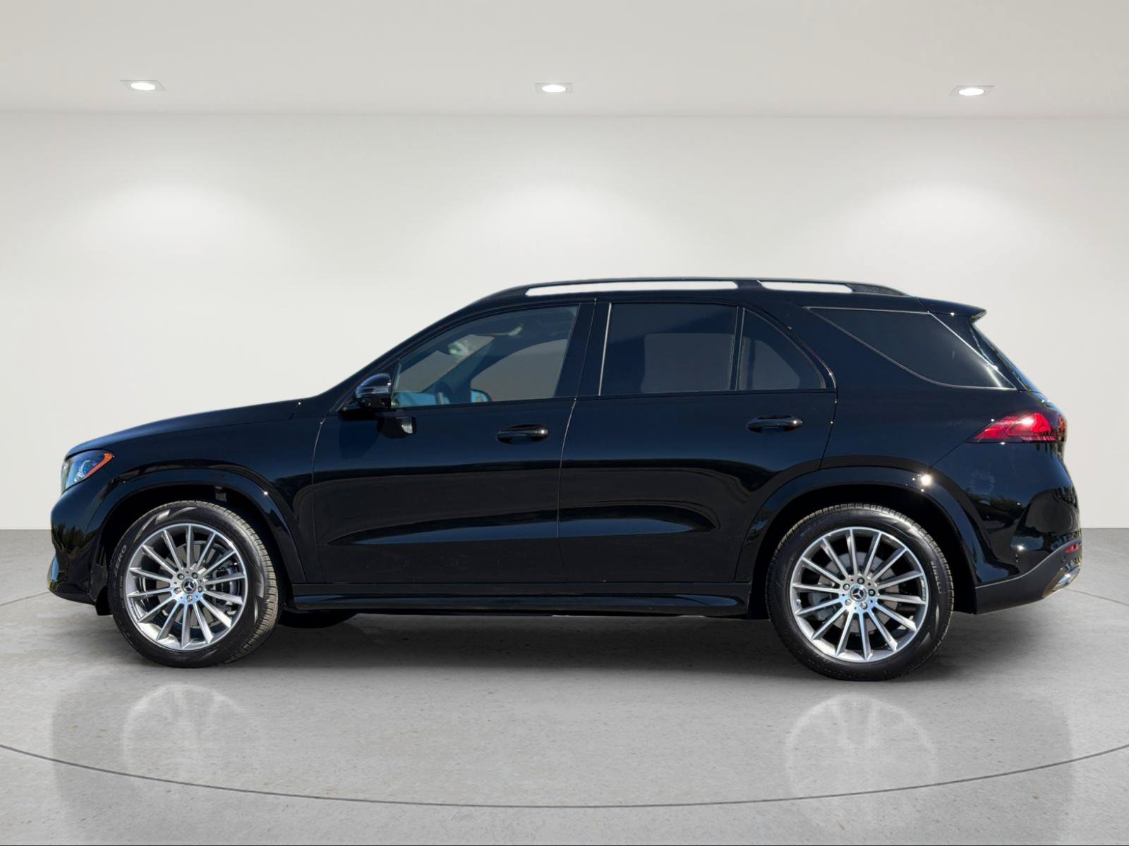 New 2027 Mercedes-Benz GLE 350 4MATIC image 2