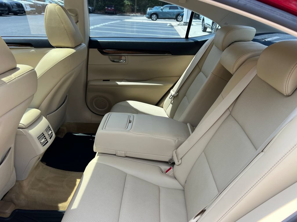 Used 2014 Lexus ES 350 w/ Premium Package FWD image 15