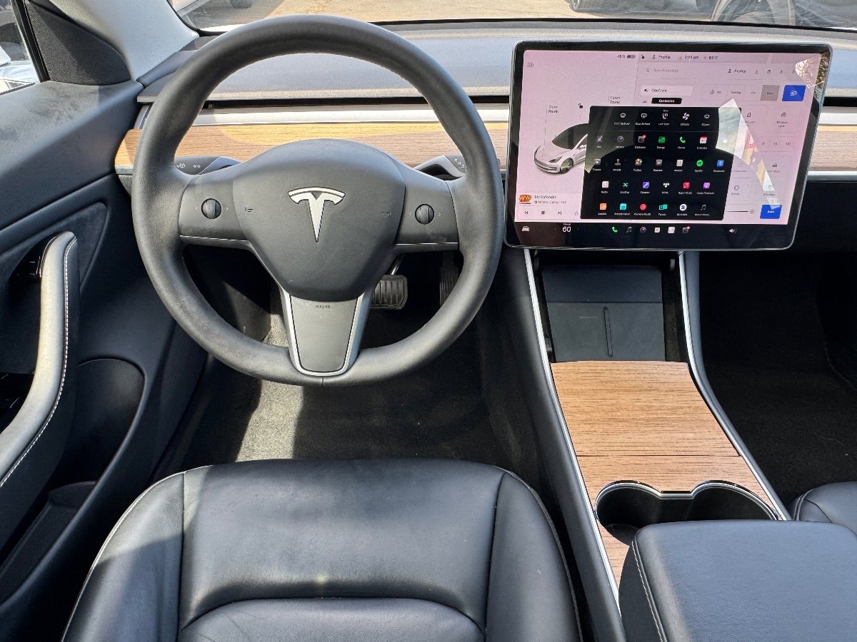 Used 2020 Tesla Model 3 Long Range image 24