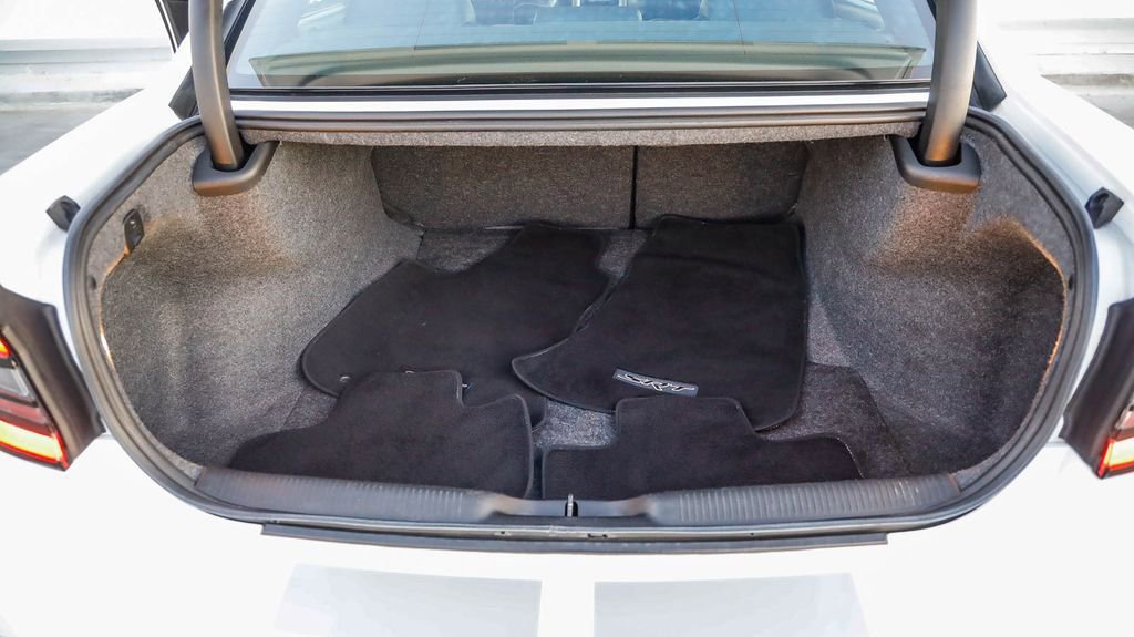 Used 2021 Dodge Charger SRT Hellcat image 26