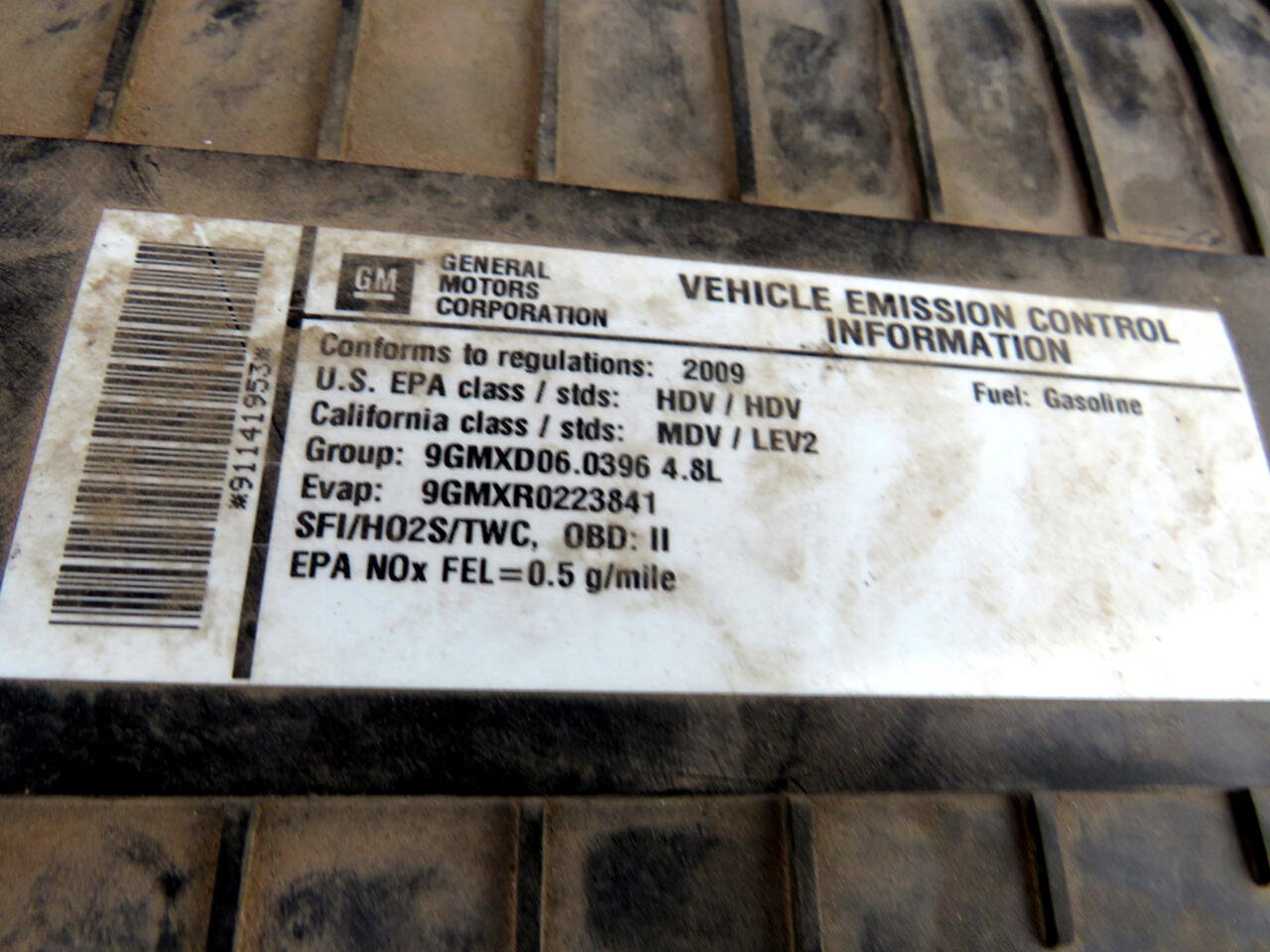 Used 2009 Chevrolet Express 2500 image 24