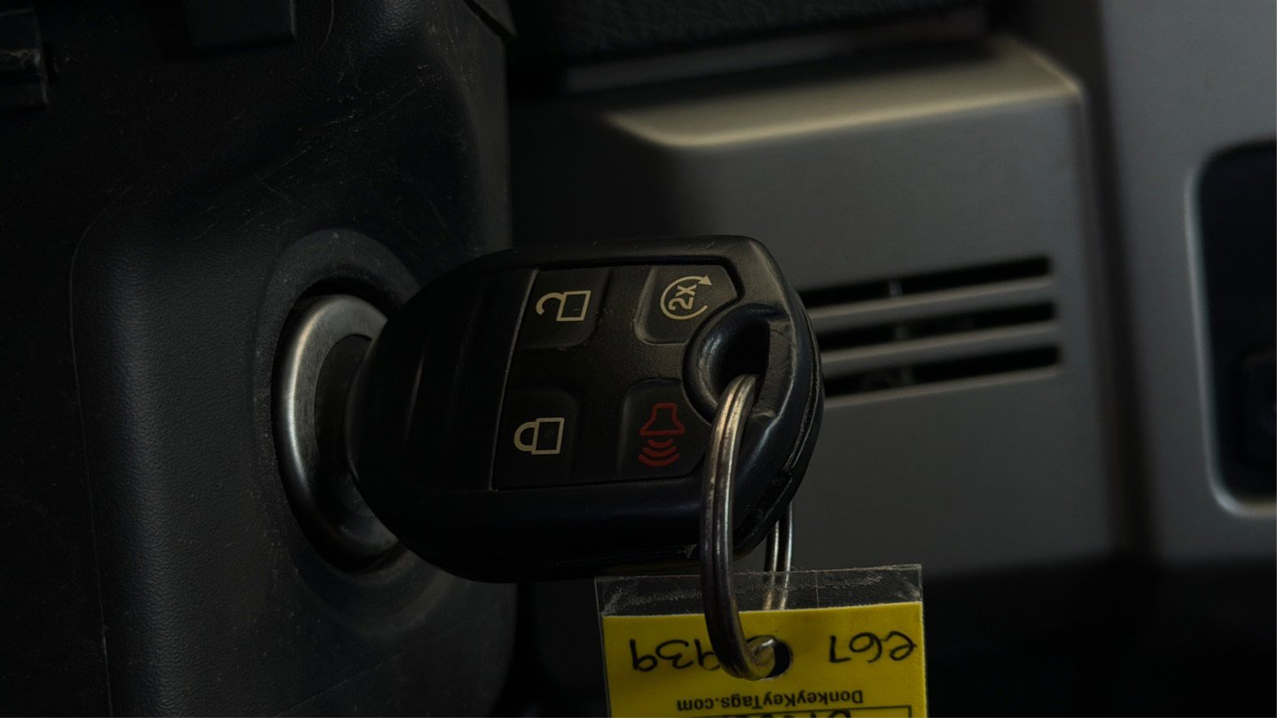 Used 2014 Ford F150 King Ranch w/ King Ranch Luxury Package AWD/4WD image 43