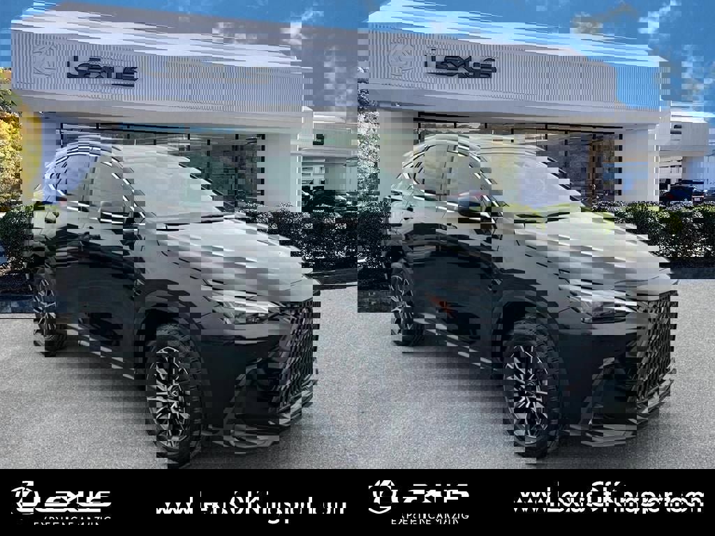 Used 2025 Lexus NX 250 FWD w/ Towing Package (2000 Lbs) image 7