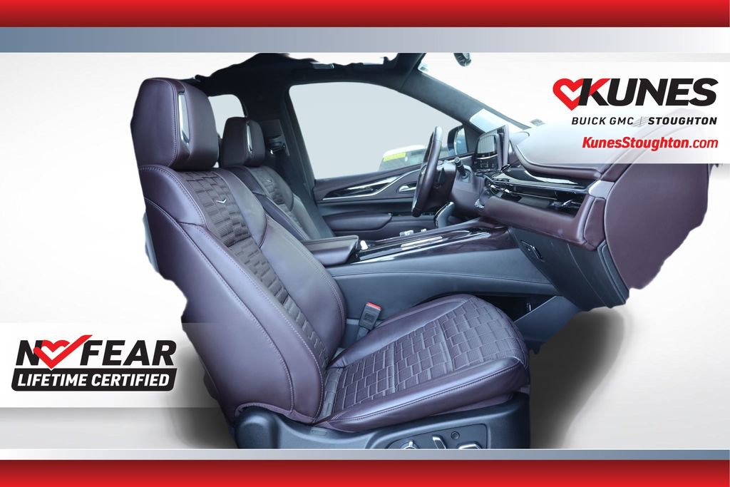 Used 2024 Cadillac Escalade ESV Sport Platinum w/ LPO, ONYX Package image 1