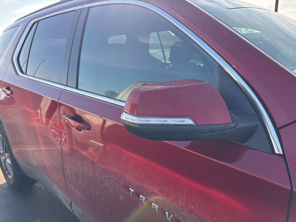 Used 2024 Chevrolet Traverse LT w/ LPO, Floor Liner Package image 9