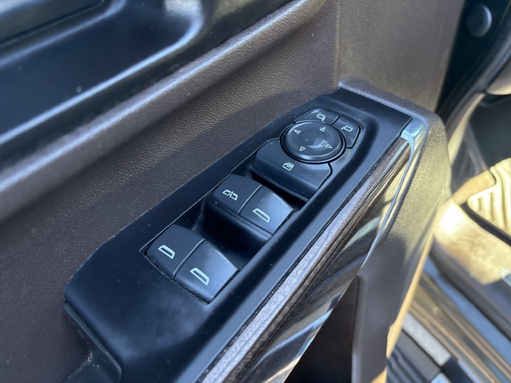 Used 2022 Chevrolet Silverado 2500 LT w/ Convenience Package AWD/4WD image 16