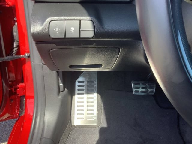 Used 2025 Hyundai Elantra Sport w/ Cargo Package FWD image 25