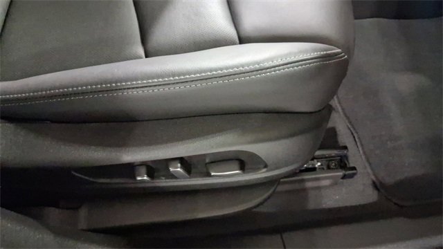 Used 2024 Cadillac XT6 Sport w/ Technology Package image 20