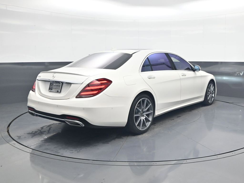 Used 2019 Mercedes-Benz S 560 Sedan image 7