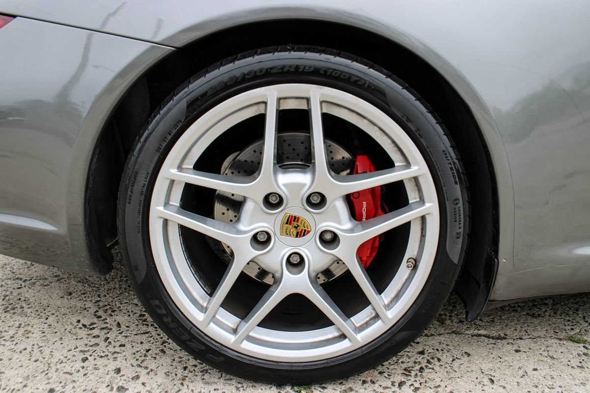 Used 2010 Porsche 911 Carrera S RWD image 41