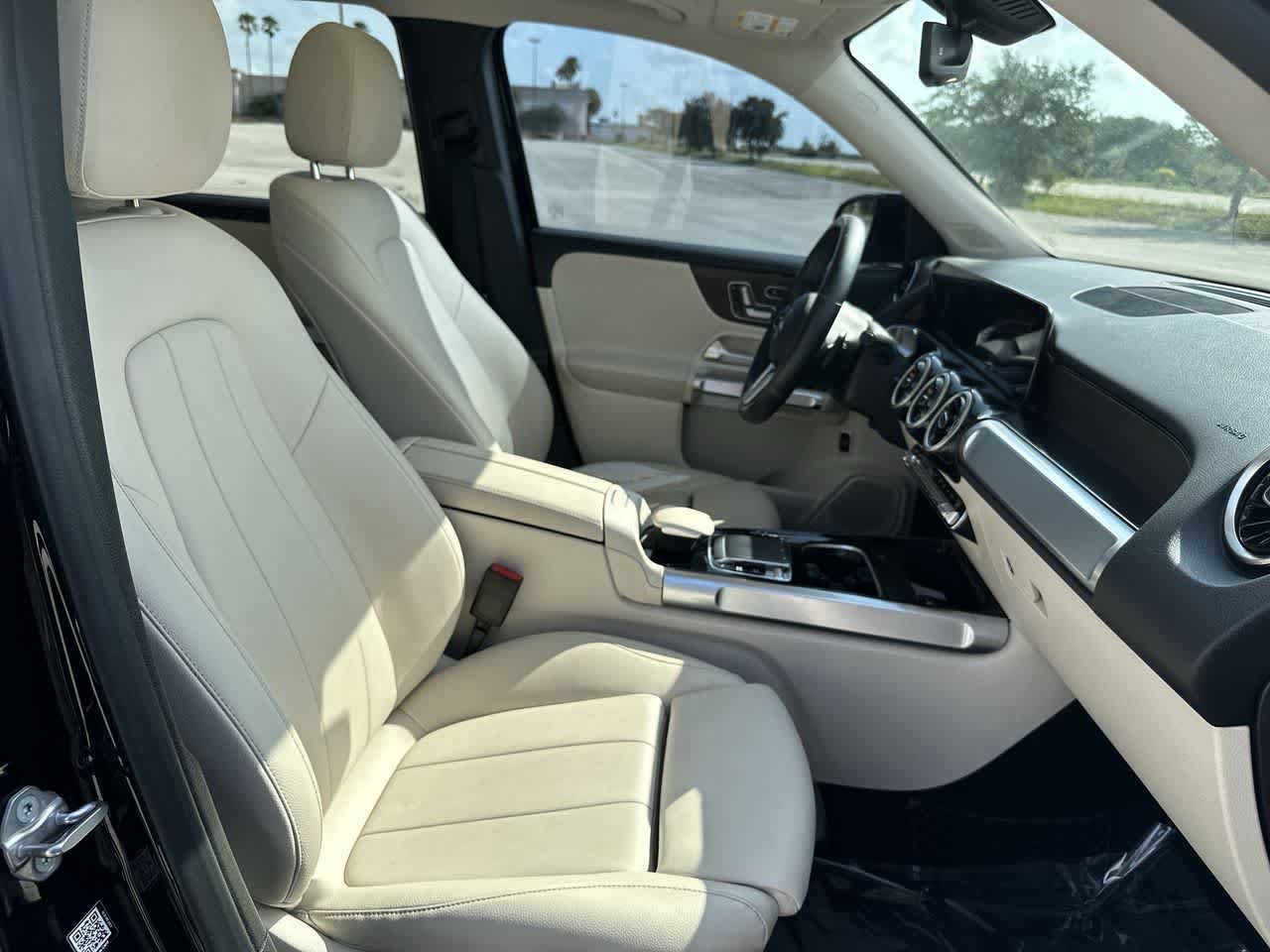 Used 2020 Mercedes-Benz GLB 250 4MATIC image 21