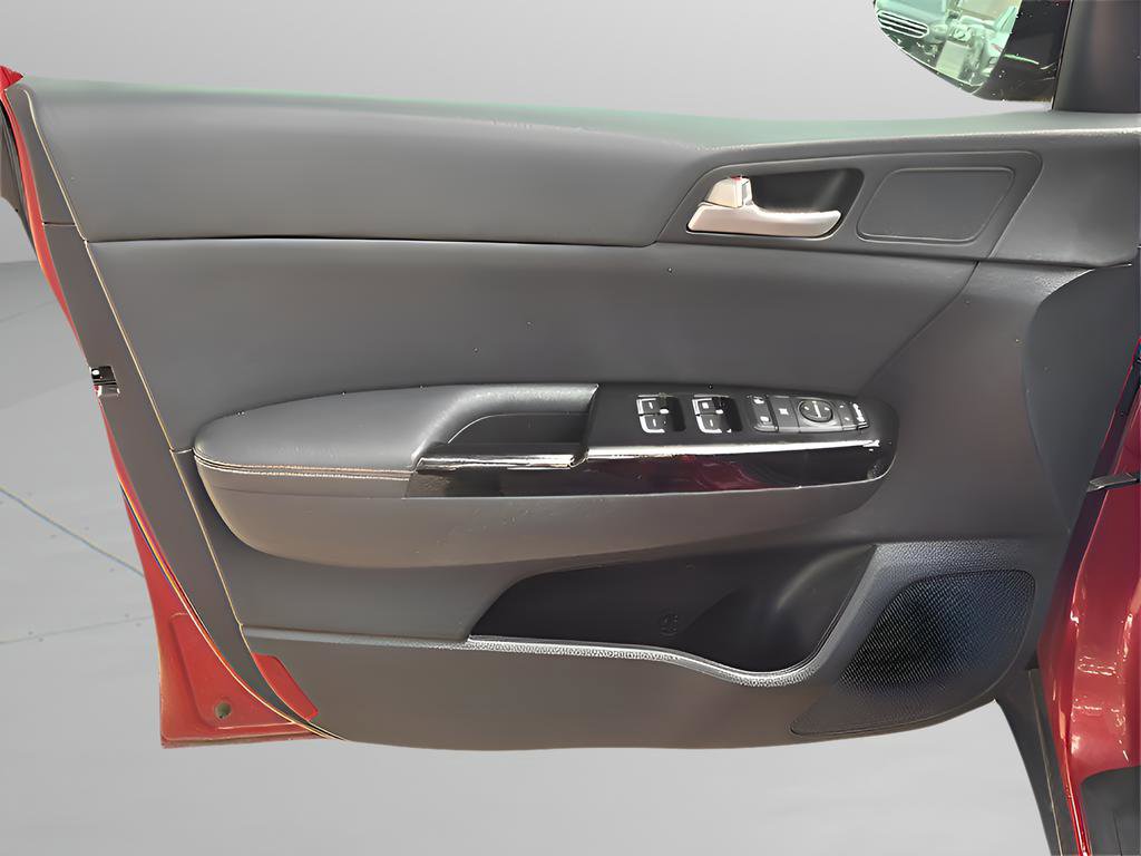 Used 2021 Kia Sportage EX FWD image 22