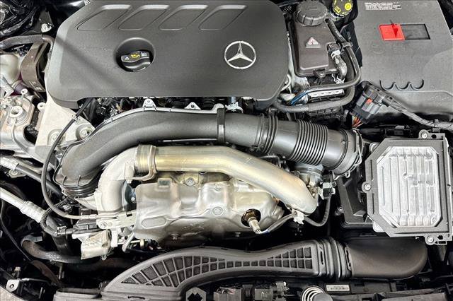 New 2026 Mercedes-Benz GLB 250 image 28