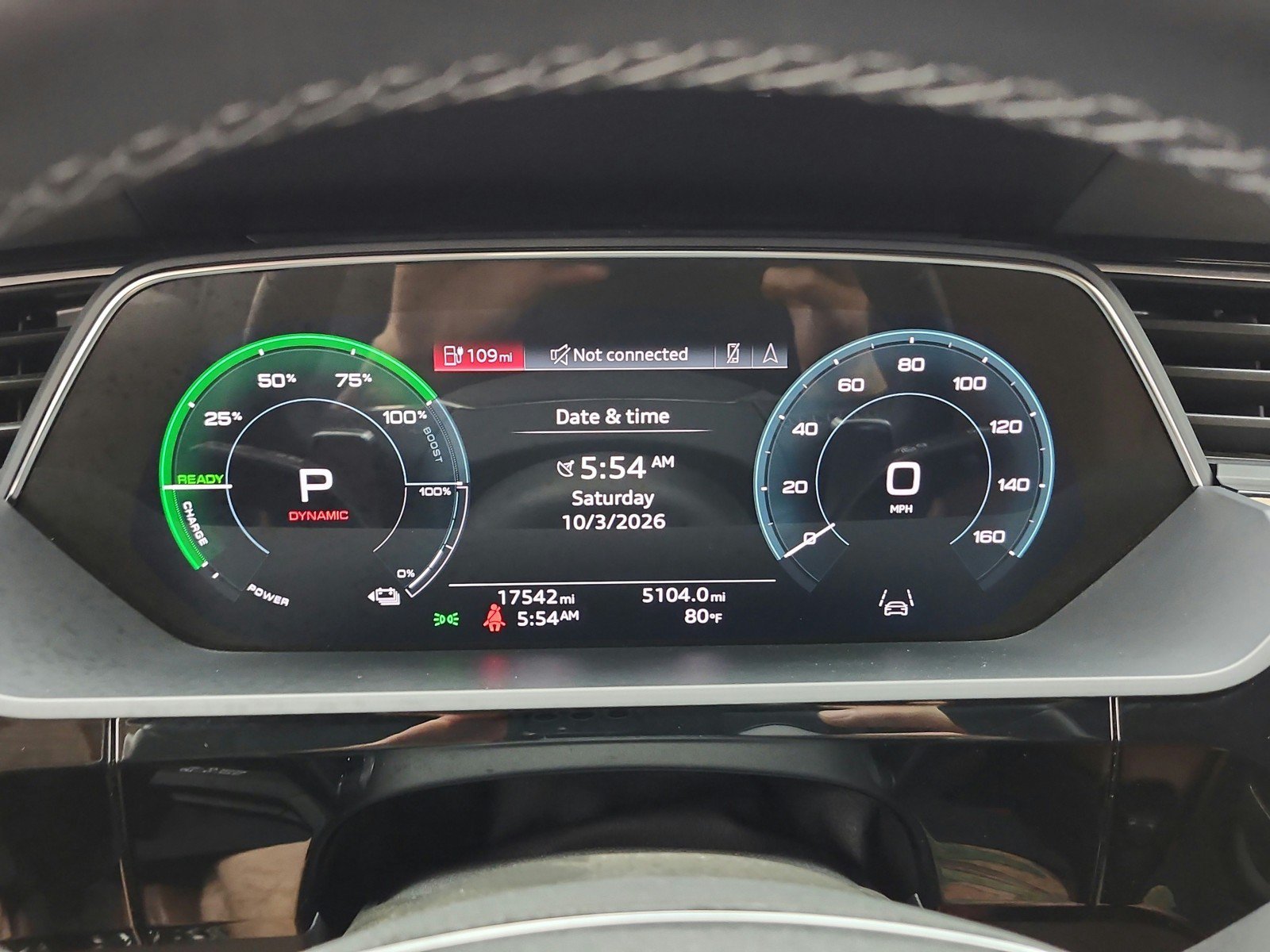 Used 2024 Audi Q8 e-tron Premium AWD/4WD image 9