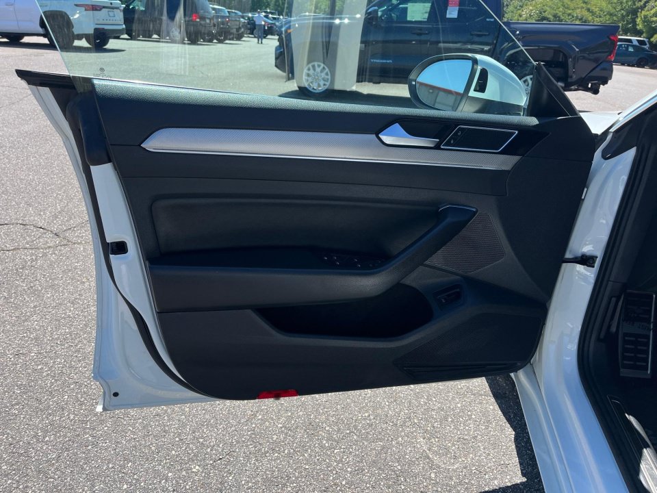 Used 2019 Volkswagen Arteon SEL FWD image 31