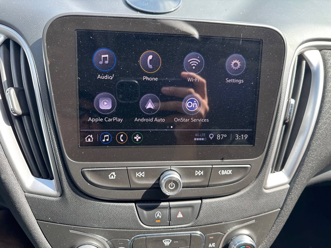 Used 2021 Chevrolet Malibu LS FWD image 30