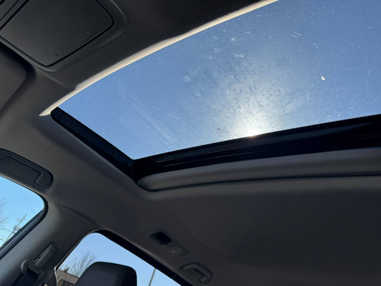 Used 2018 Honda Odyssey EX-L image 25