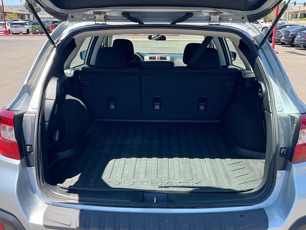 Used 2019 Subaru Outback 2.5i AWD/4WD image 23