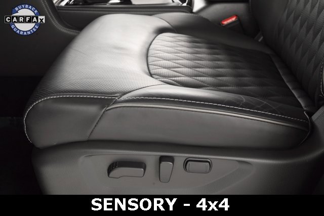 Used 2023 INFINITI QX80 Sensory image 26