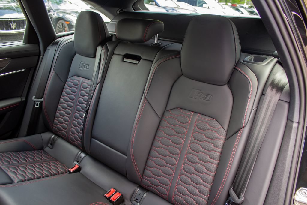 Used 2024 Audi RS 6 performance AWD/4WD image 22