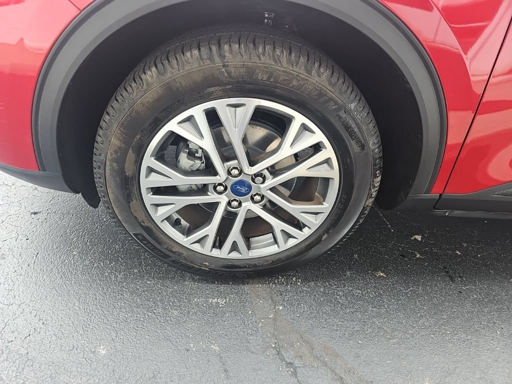 Used 2022 Ford Escape SEL AWD/4WD image 8