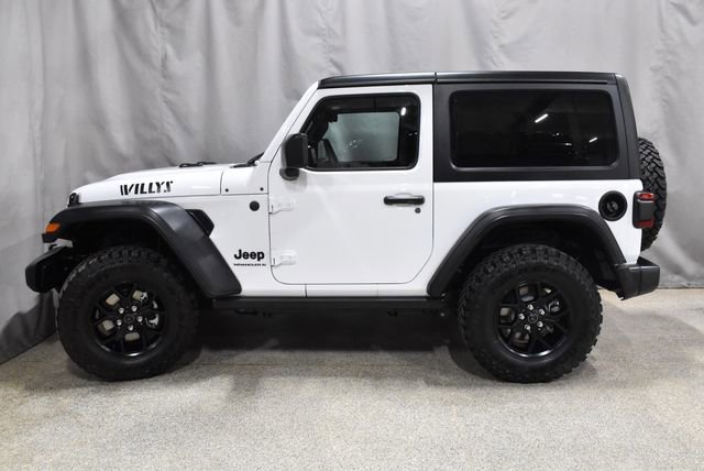Used 2024 Jeep Wrangler Willys image 5