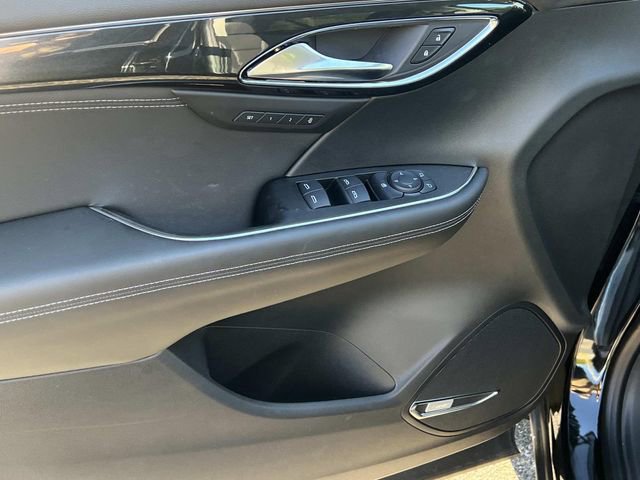 New 2025 Buick Envision Preferred image 12