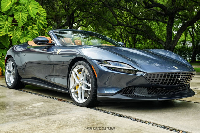 Used 2026 Ferrari Roma Spider RWD image 12