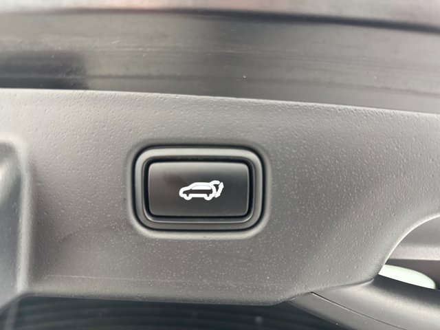 Used 2023 Kia Niro SX image 31