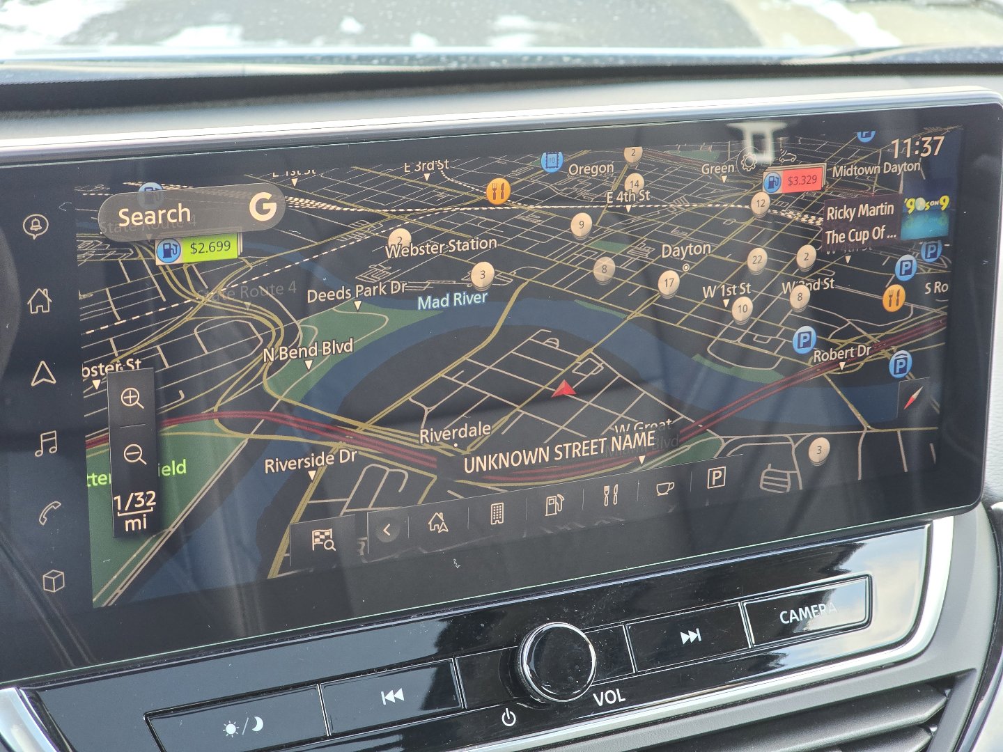 Used 2023 Nissan Altima 2.5 SR w/ SR Premium Package image 4