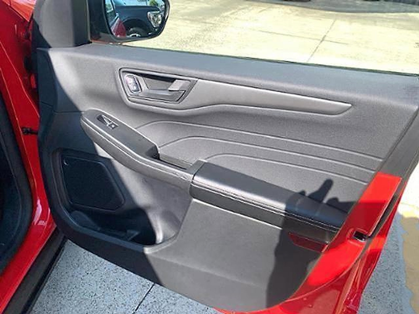 Used 2024 Ford Escape Active image 13