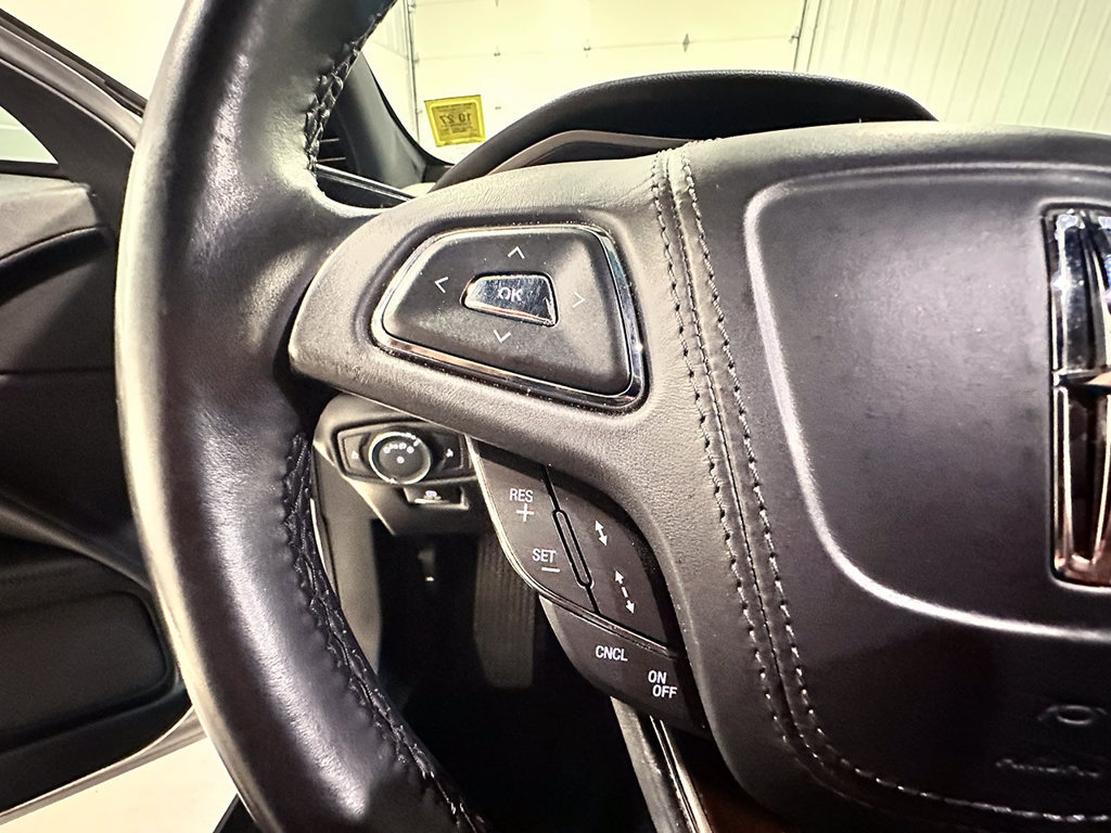 Used 2017 Lincoln MKZ Reserve w/ Technology Package FWD image 34