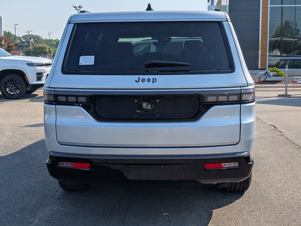 New 2026 Jeep Grand Wagoneer L 2WD image 6