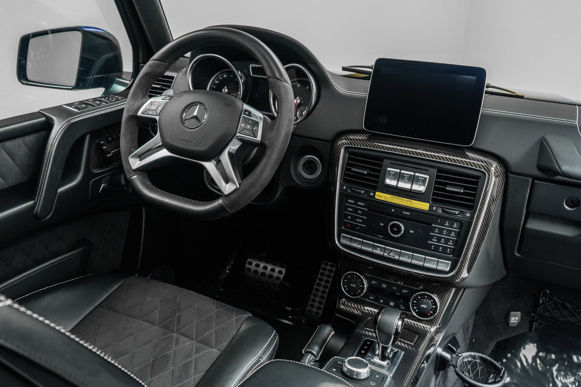 Used 2018 Mercedes-Benz G 550 Squared image 26