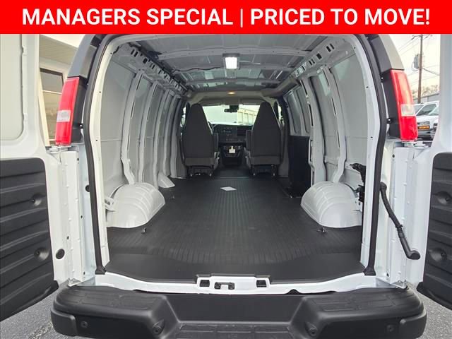 New 2025 Chevrolet Express 2500 w/ Driver Convenience Package RWD image 19
