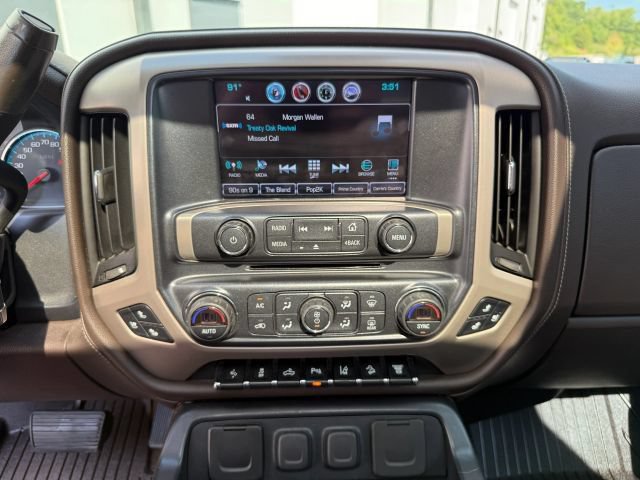Used 2017 GMC Sierra 3500 Denali w/ Duramax Plus Package AWD/4WD image 31