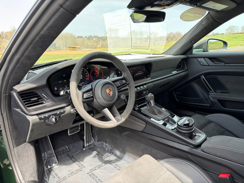 Certified 2026 Porsche 911 GT3 RWD image 4
