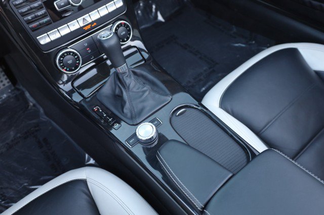Used 2014 Mercedes-Benz SLK 55 AMG image 36