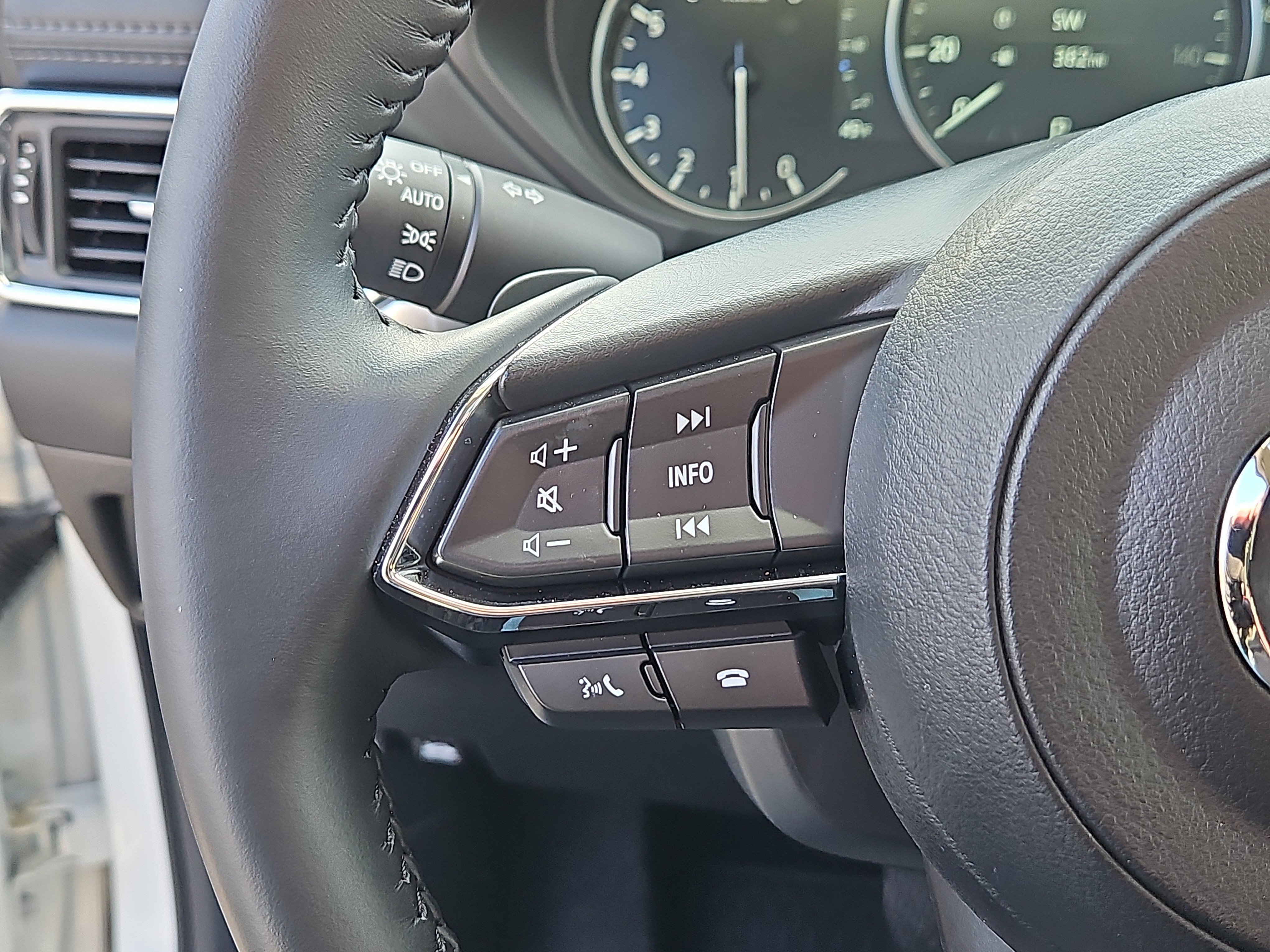 Certified 2025 MAZDA CX-5 AWD 2.5 S w/ Premium Plus Pkg image 19