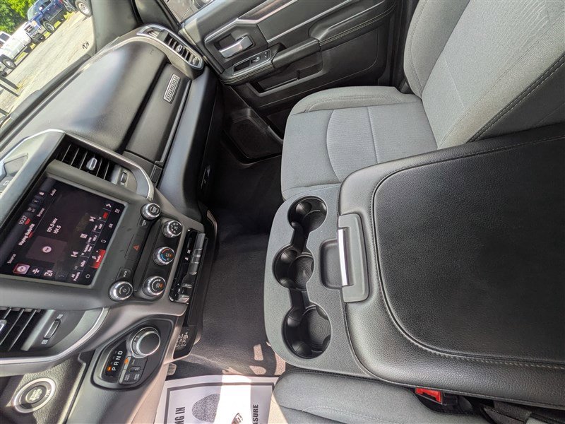 Used 2024 RAM 2500 Big Horn w/ Bed Utility Group image 23