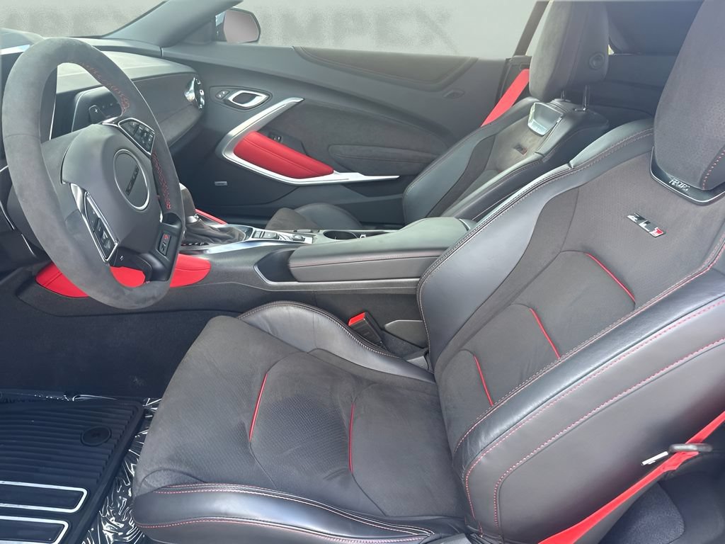 Used 2023 Chevrolet Camaro ZL1 RWD image 10