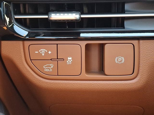 Used 2026 Kia Sportage X-Line w/ X-Line Premium Package image 25